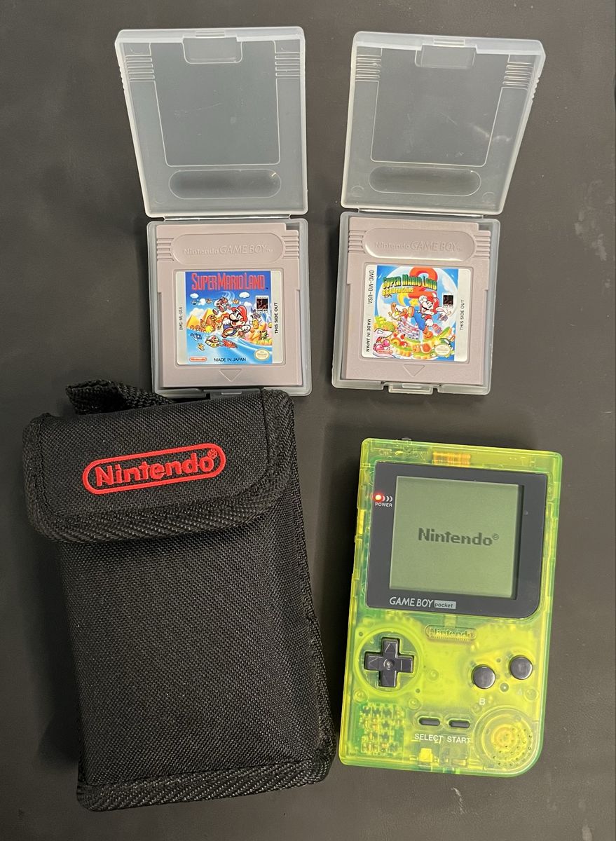 Rare Extreme Green Nintendo Game Boy Pocket MGB-001 + Mario Games & Case