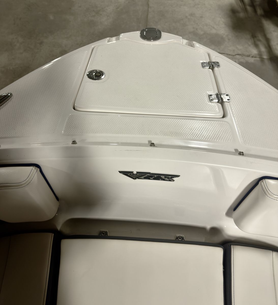 Main image 4