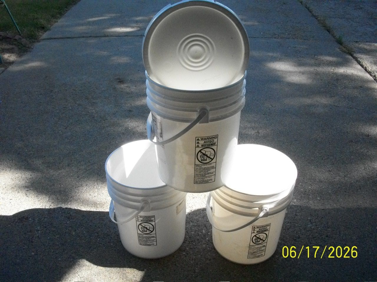 5 GAL BUCKETS,,, and   100 FOOT TAPE MEASURE