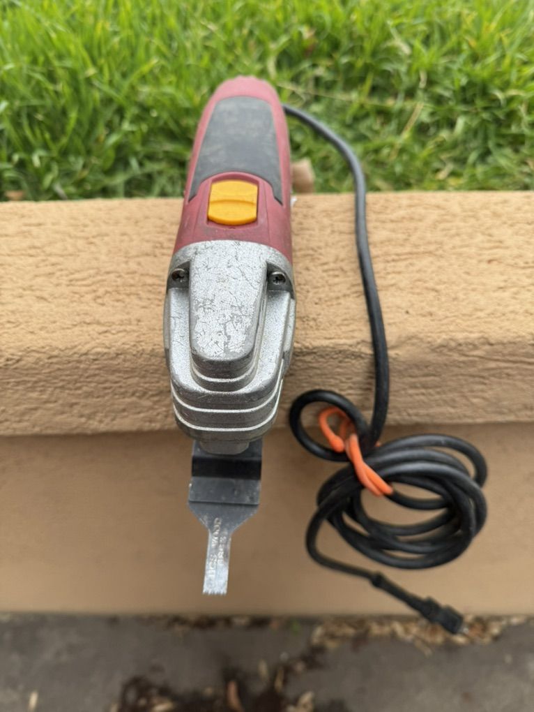 Chicago electric Oscillating Multi-Tool Multifunct