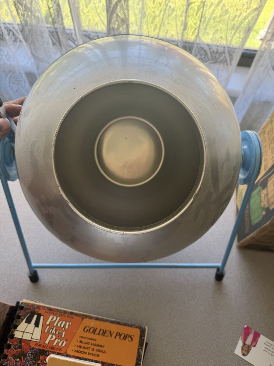 Main image 3
