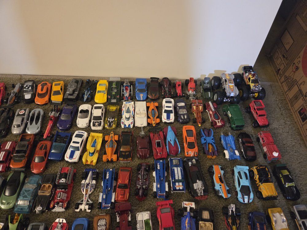 Main image 3