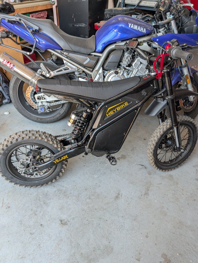 Heybike Villain Electric Dirt Bike only 9 miles!