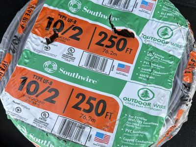 Southwire 10/2 Type UF-B Outdoor Wire with Ground, 250ft, 600V