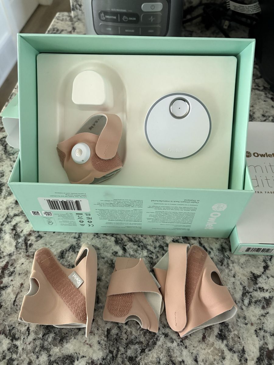 Owlet Smart Sock Accessories & Extra Fabric Socks Box Set