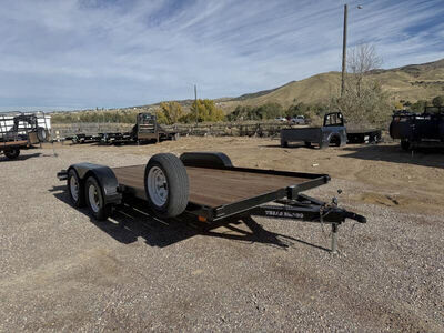 2005 Texas Bragg Trailers 16' Car Hauler