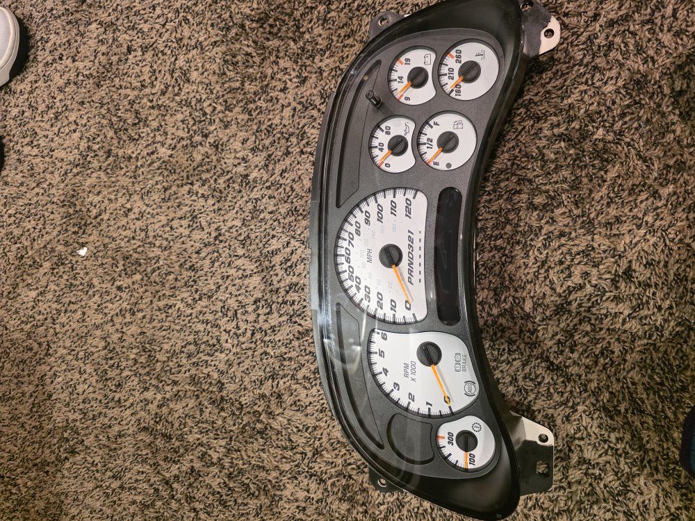 2006 silverado ss cluster