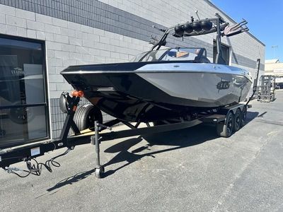 2026 Axis T250 Boats