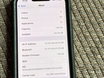 iPhone 16e