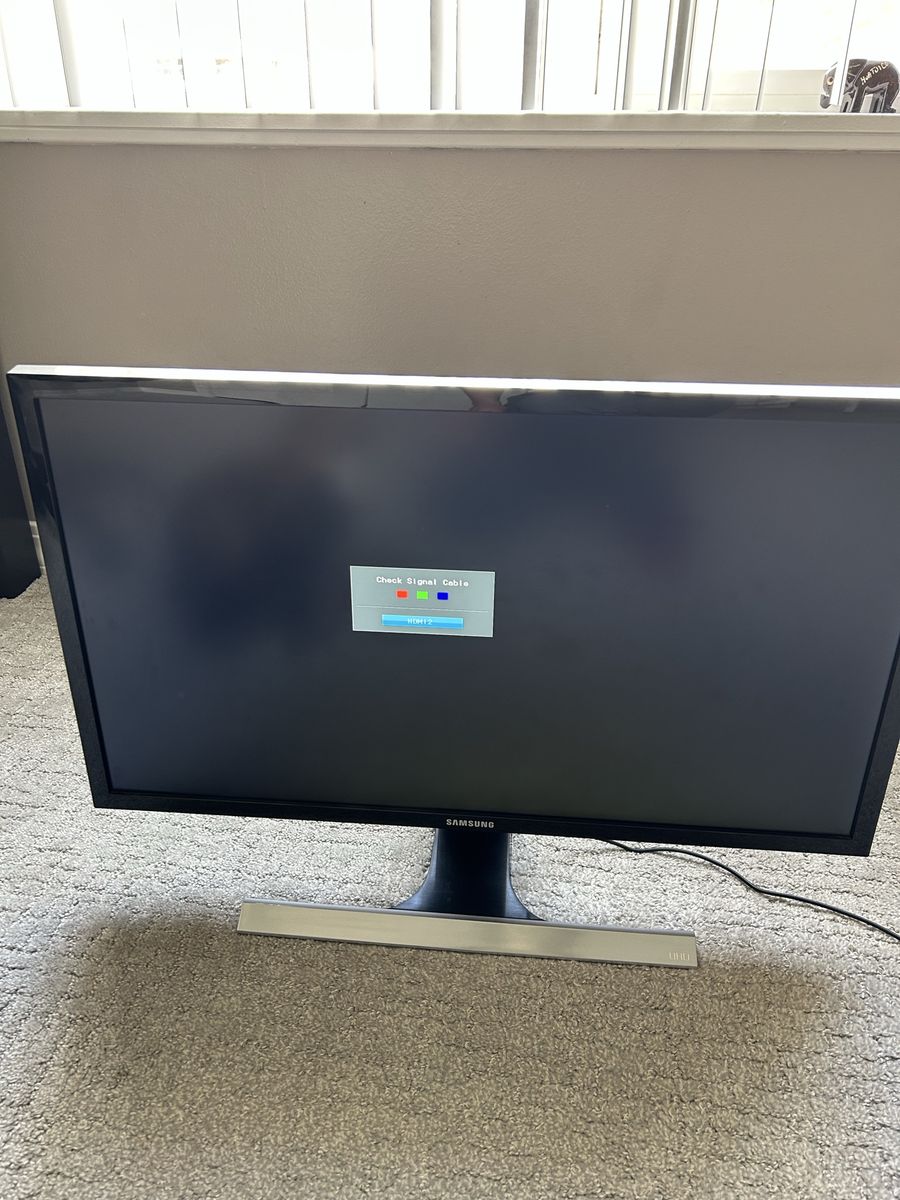 Samsung 28" 4K Monitor