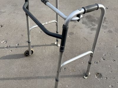 Walker - sturdy, reliable