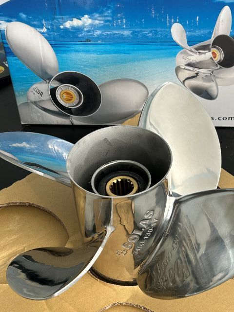 Propeller Solas 4-blade SS