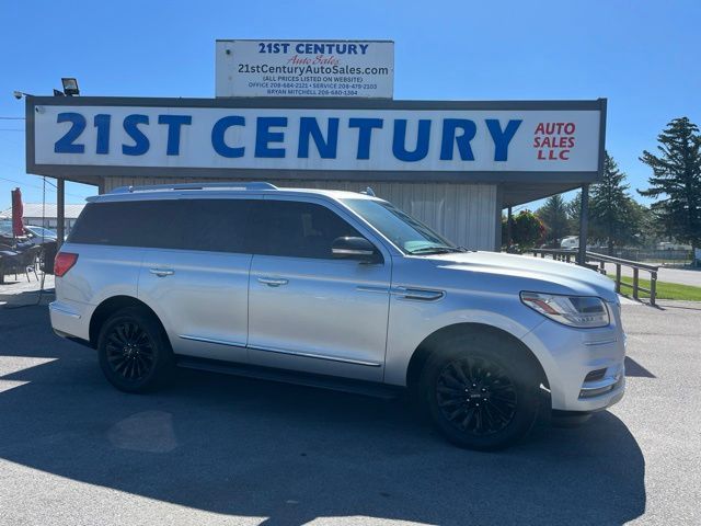 2019 Lincoln Navigator Base