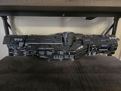 MEGA BLOCKS UNSC INFINITY