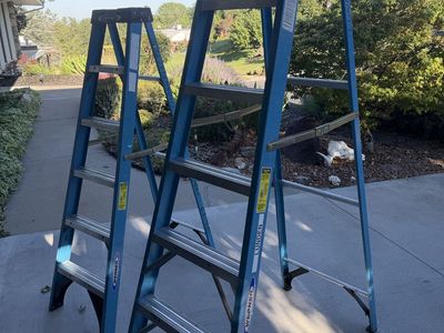Werner FS108 8ft & 6’ Fiberglass Type 1 250lb Extension Ladder