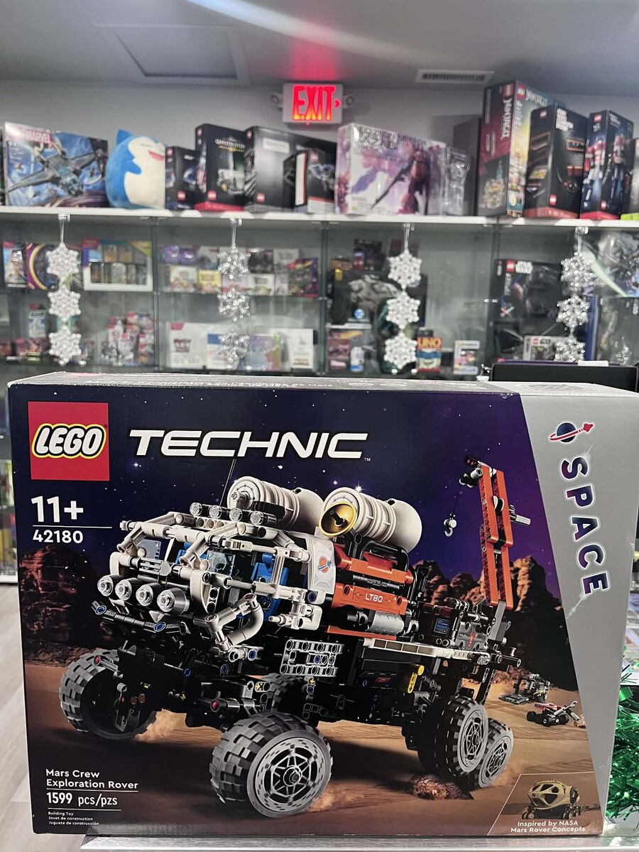 Brand new 42180 LEGO Technic Mars Crew Exploration Rover (Under Retail)