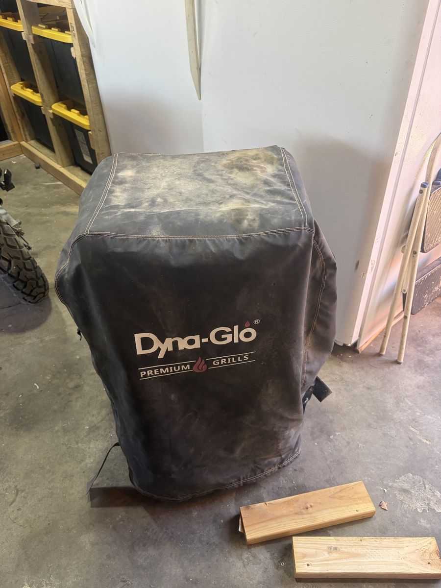 Dyna-Glo Digital Electric Smoker