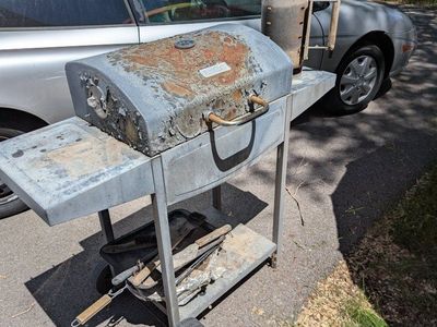 Charbroil BBQ plus extras! $50 OBO