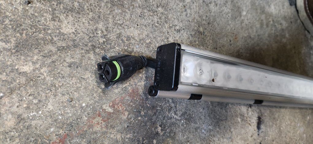 Ecosense 48in  L50-E-48-12-30-80 MULT 15x15 LED Li