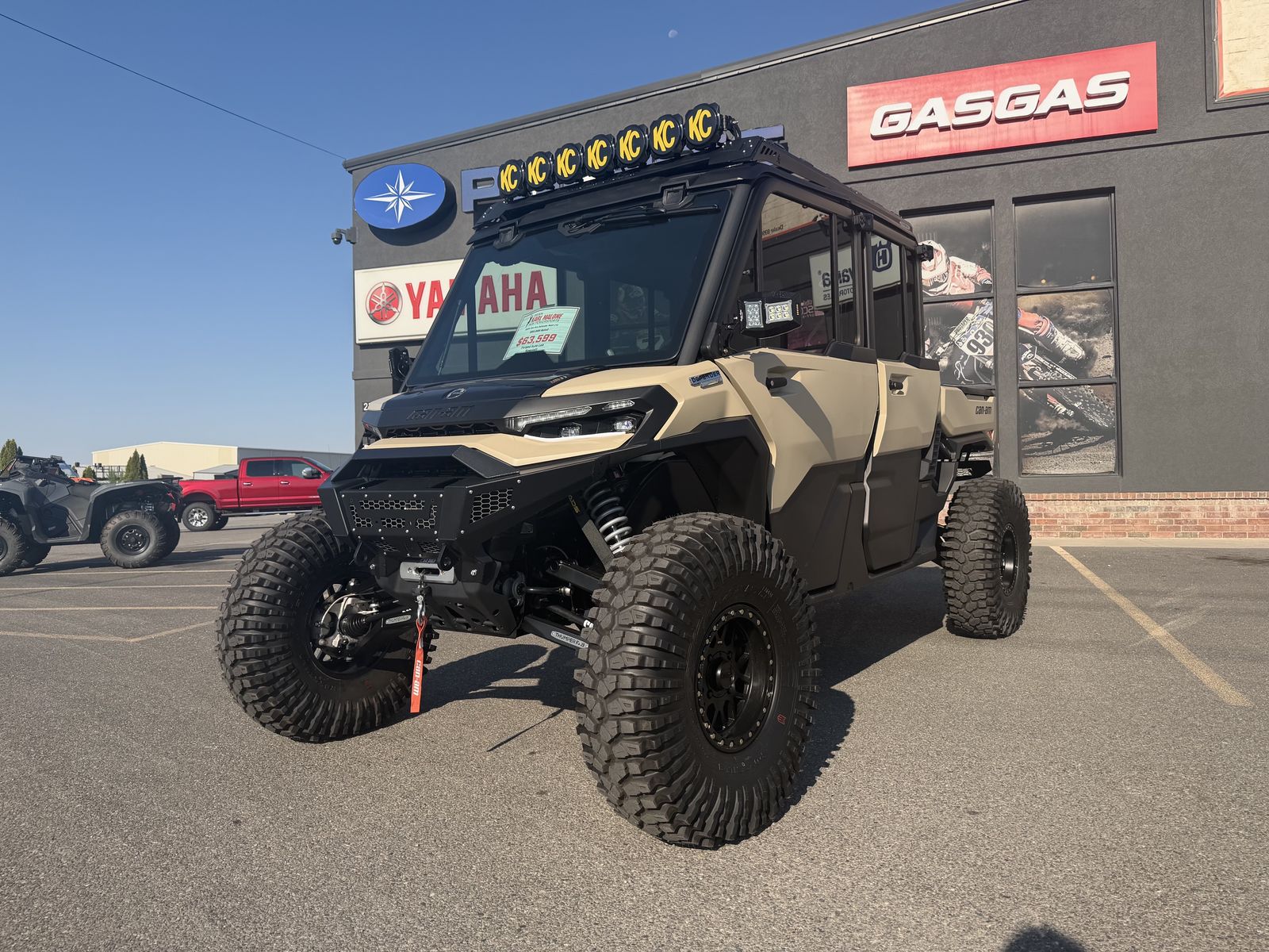 2026 Can-Am Defender MAX Limited HD11 Desert Tan/C