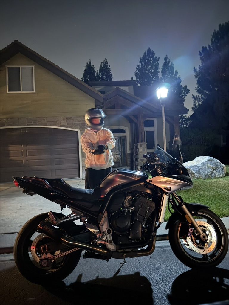2004 Yamaha FZ1