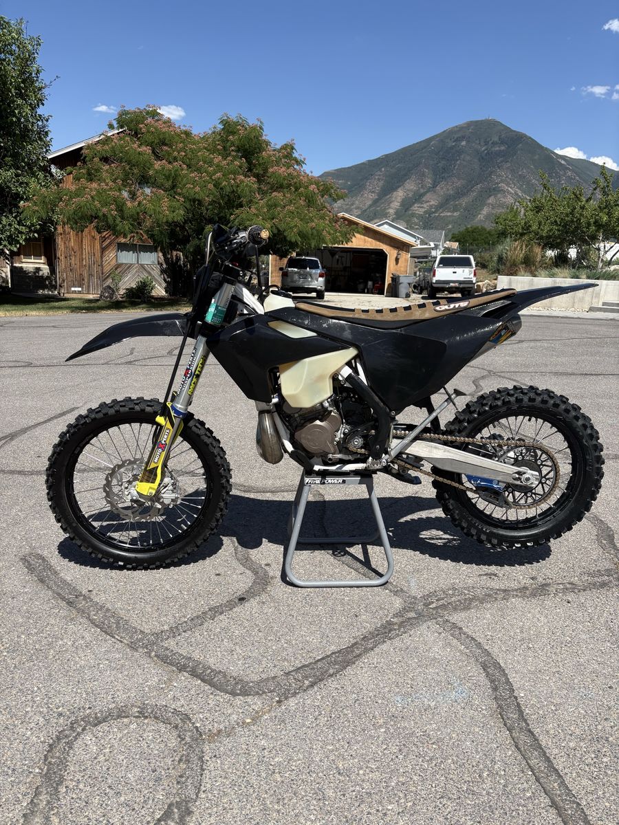 2019 Husqvarna TE 250 i