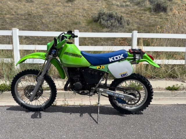 1985 Kawasaki KDX200 Motorcycle Vintage Dirt Bike