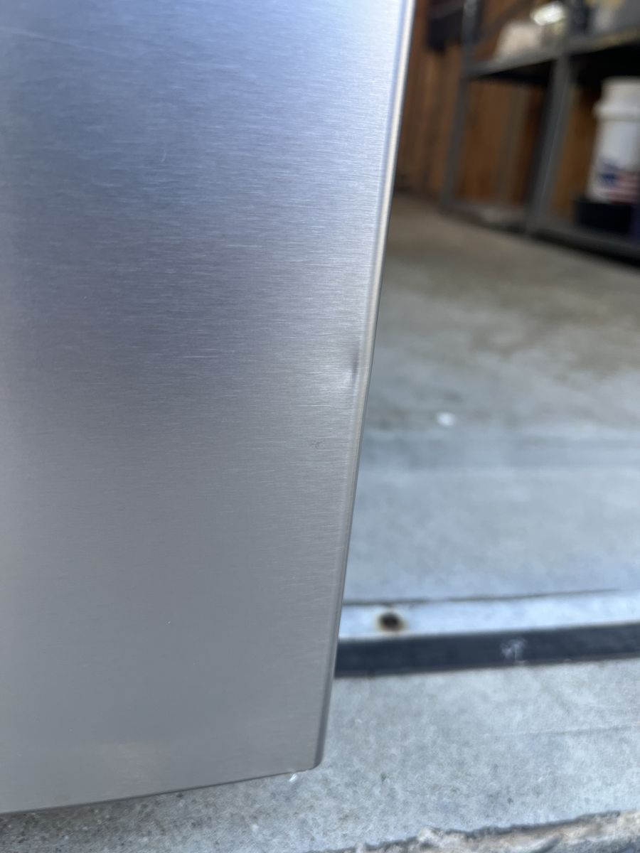 Main image 6