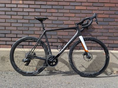 Felt FR1 Disk Full Carbon Custom Road Bike 58cm