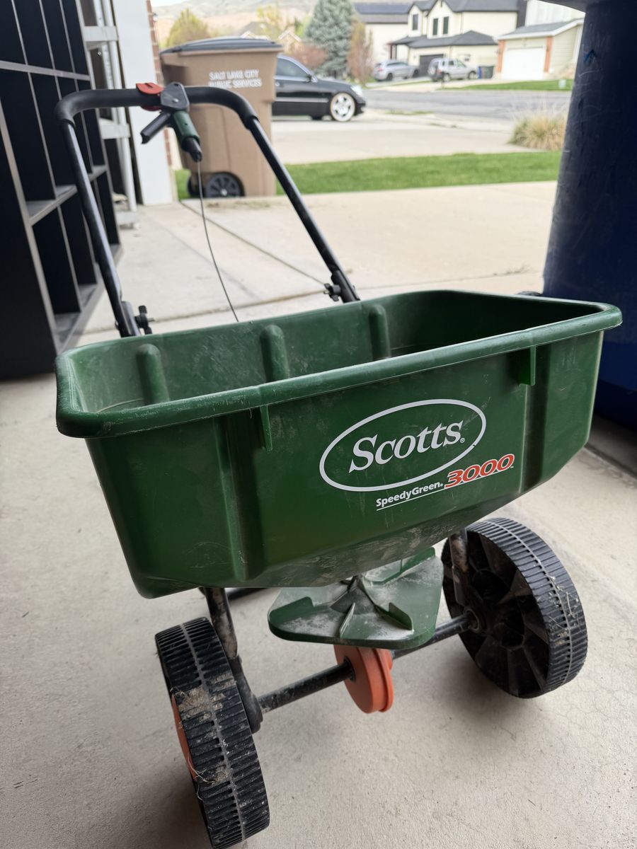 Scott’s Seed Spreader