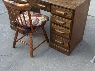 Vintage Solid oak Executive desk & chair