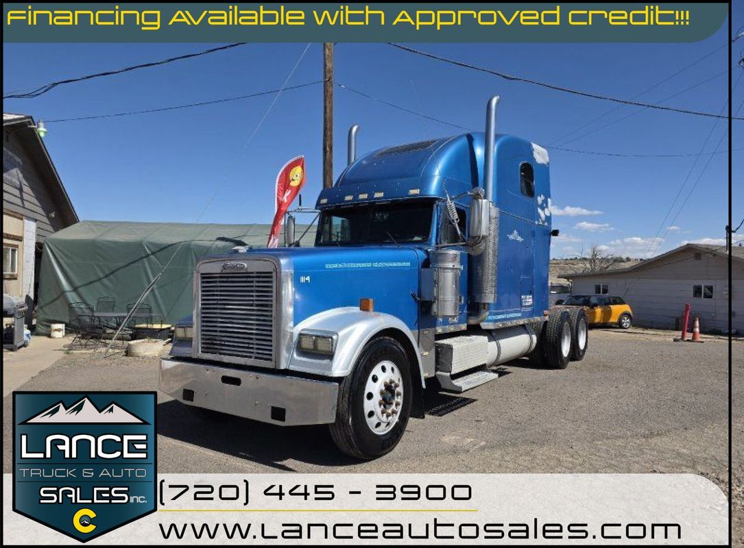 2001 Freightliner Conventional XL 