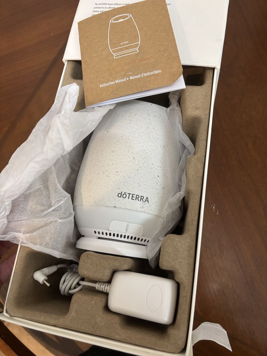 Doterra Roam ultrasonic diffuser.