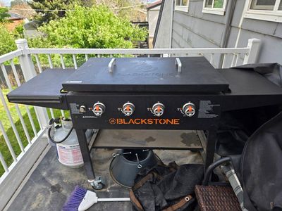 Blackstone 36" griddle & accessories