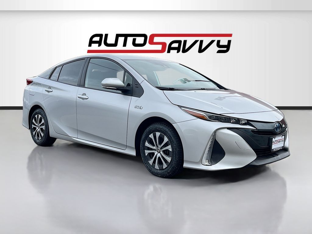 2022 Toyota Prius XLE