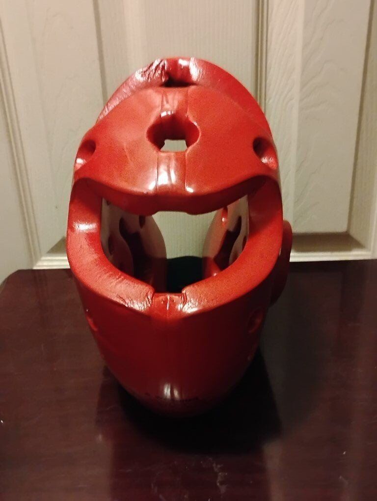 good condition ATA boxing helmet only $5