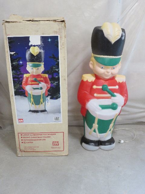 VINTAGE BLOW MOLD TOY SOLDIER DRUMMER WITH ORIGINAL BOX MADE BY TPI