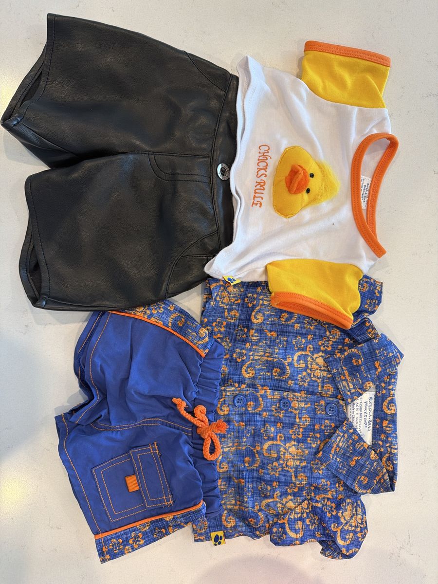 Build-A-Bear Workshop "Chicks Rule" Duck Shirt, Black Leather Shorts, Blue Patterned Outfit