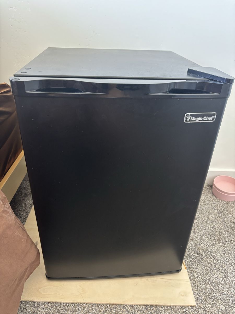 Magic Chef 1.7 cu. ft. Mini Refrigerator Black - Compact & Portable