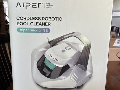 AIPER Seagull SE Cordless Robotic Pool Cleaner - Automatic Pool Vacuum for Above/In-Ground Pools