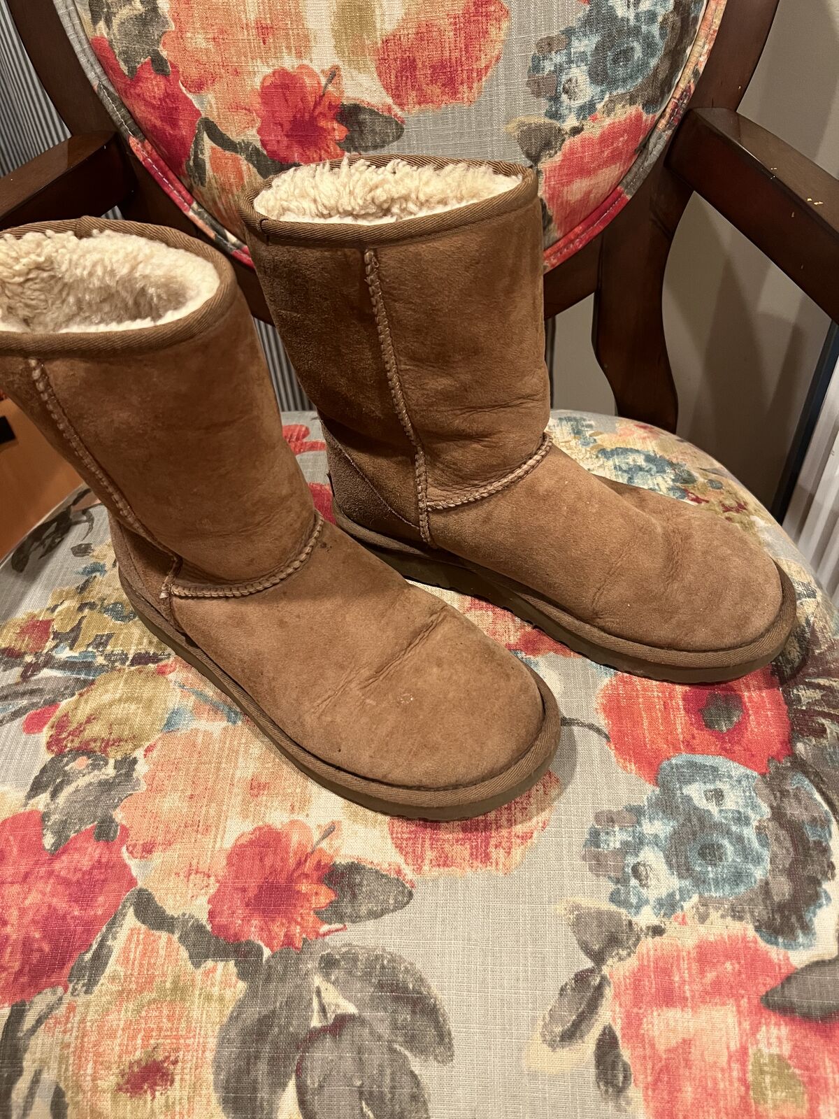 Ugg boots - ladie’s size 7