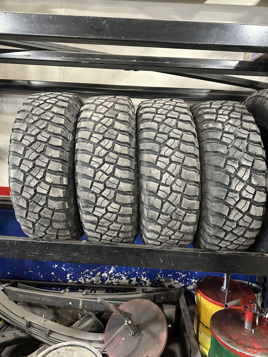 5 JK Rubicon Wheels With BFG Mud Terrains