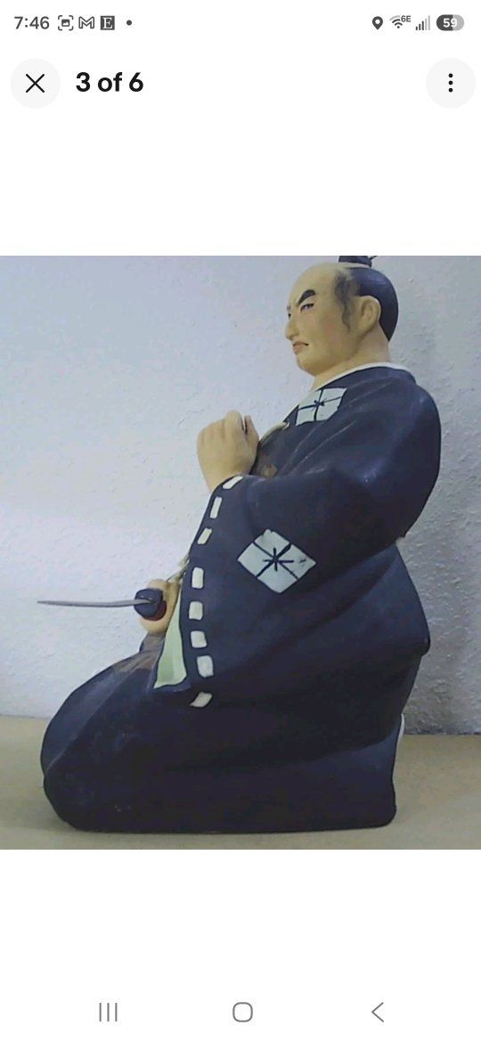 Main image 3