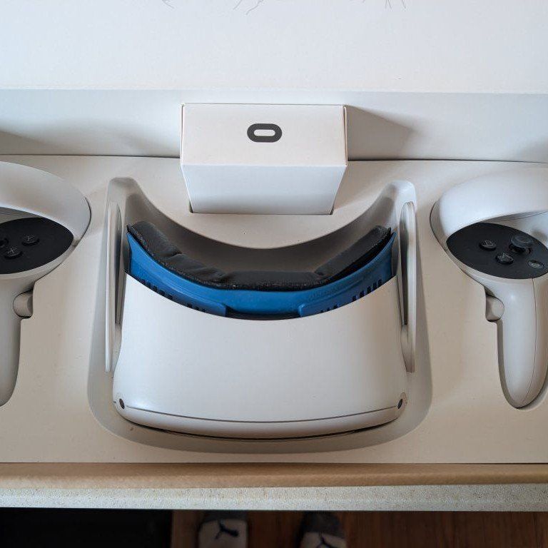 Oculus Quest 2 / Meta Quest 2