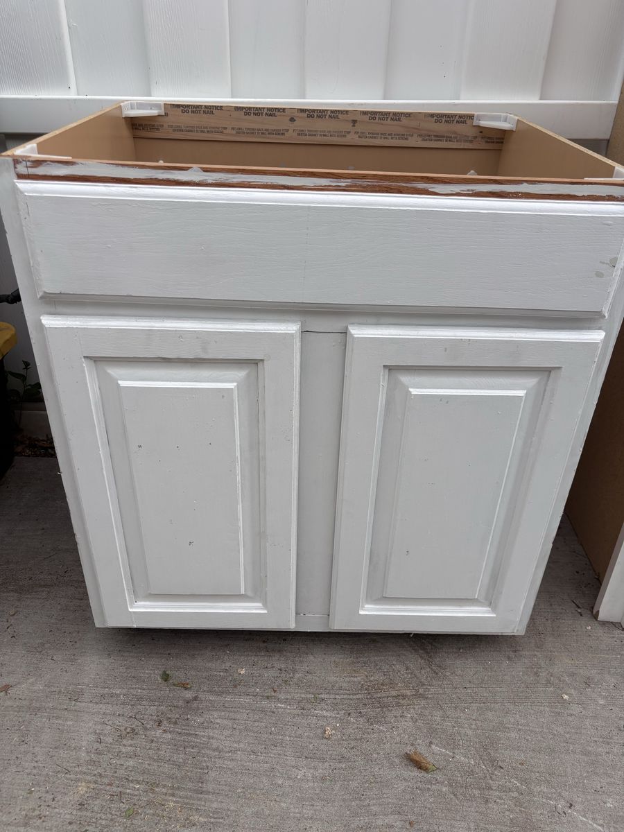 Bathroom Vanity W/ Bottom Pull Out Storage Drawer