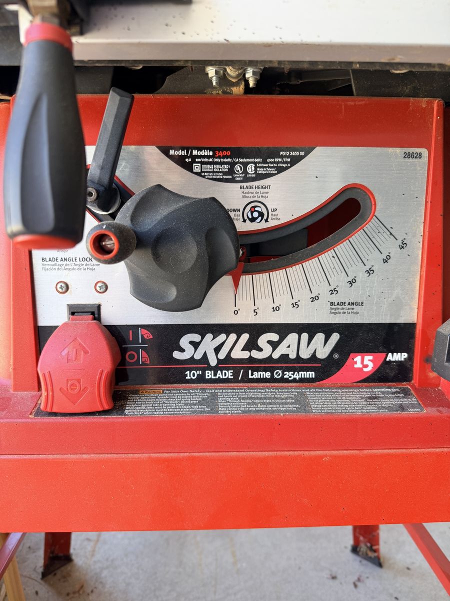 Skillsaw 10" table saw