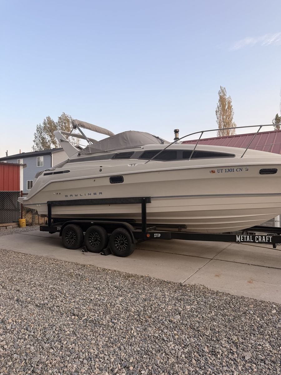 1996 Bayliner 2855