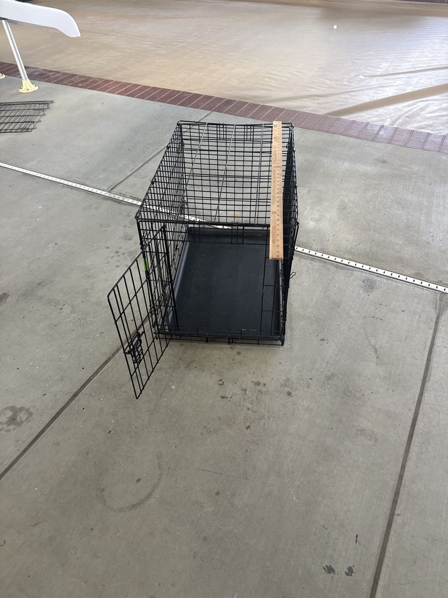 Medium Sized Wire Dog Kennel