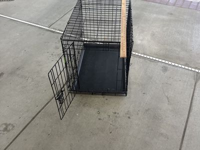 Medium Sized Wire Dog Kennel