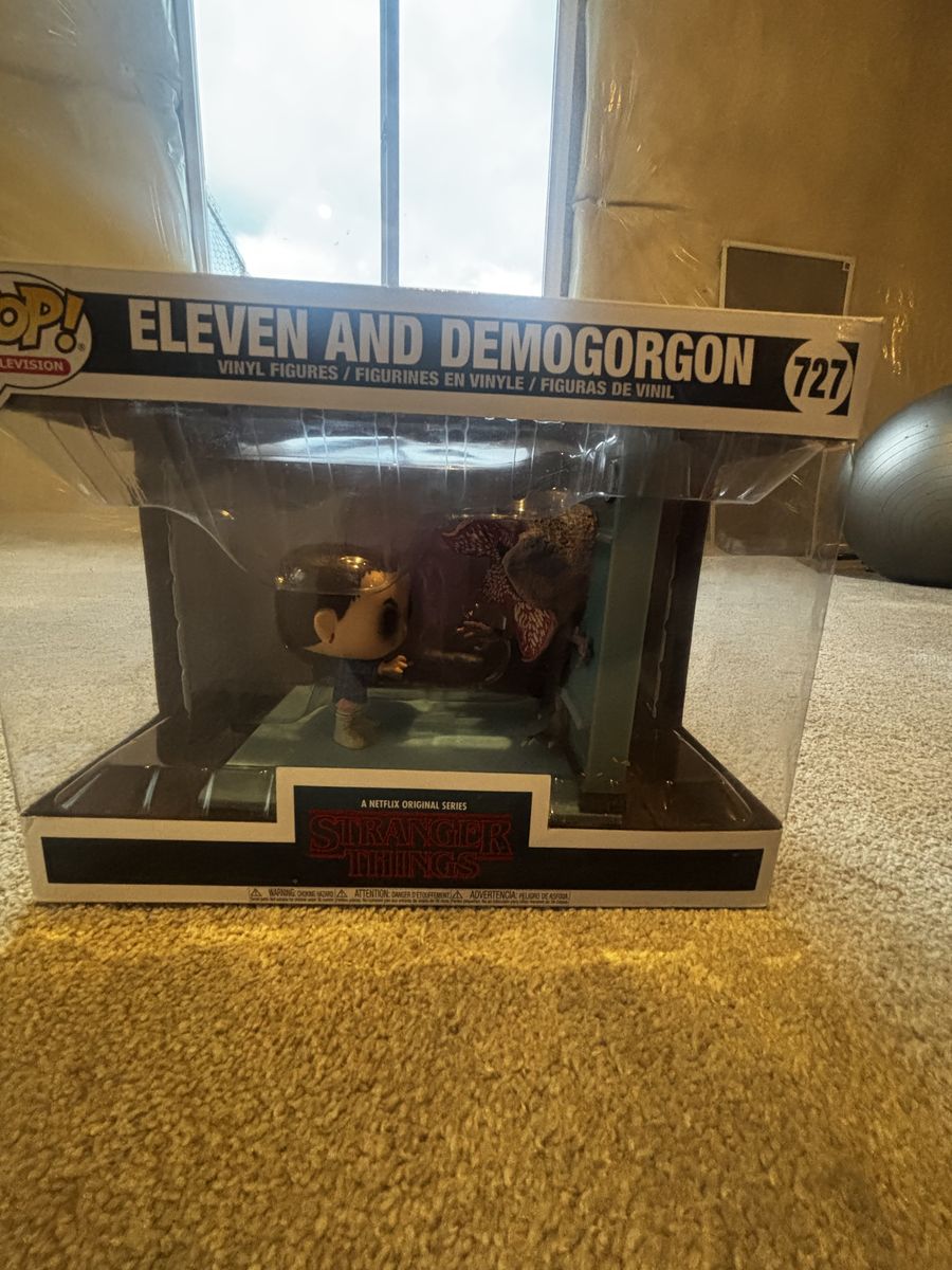 eleven and demogorgen funko pop